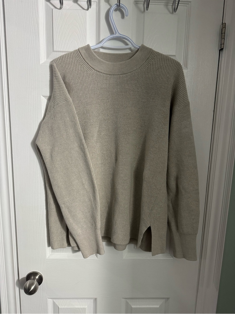 Lululemon athletica Women's Merino Wool-blend crewneck sweater